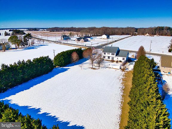 3rd image of 2412 Midstate Rd