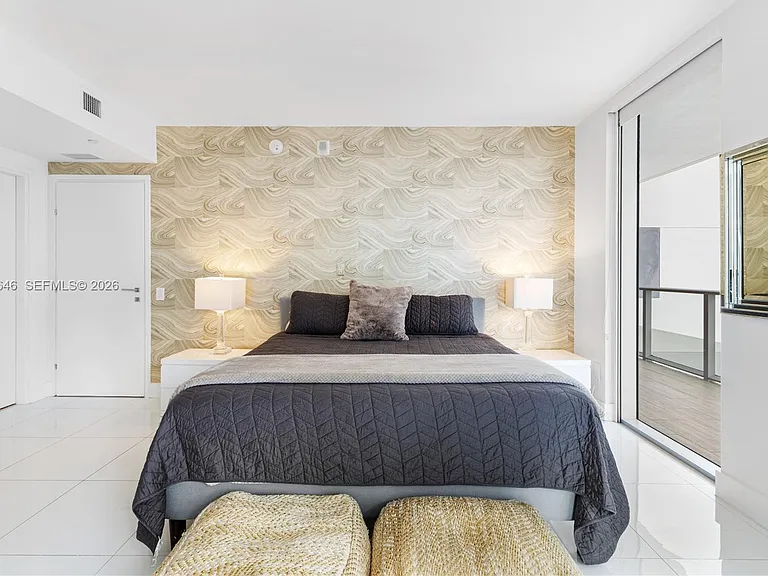 1300 Brickell Bay Dr #10 — Photo 9