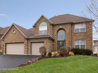 13602 S Rockefeller Cir, Plainfield, IL 60544