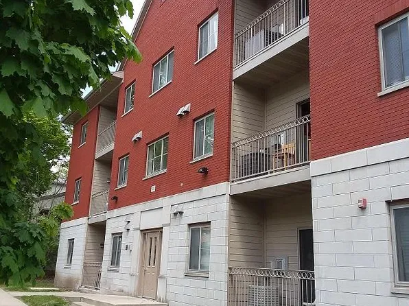 512 S Dubuque St, Iowa City, IA
