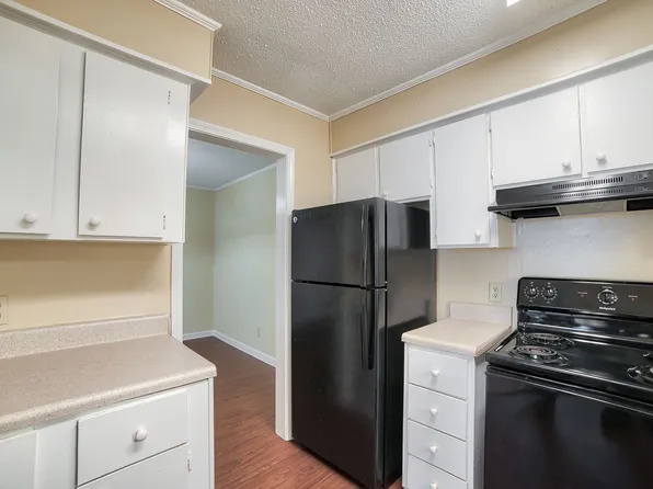 Patriot Place Apartments