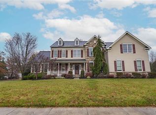 1853 Viola Ln, Hellertown, PA 18055