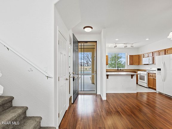 4th image of 7035 W Lantern Ln W #1