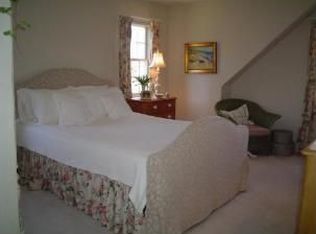 25 Copley Cir, North Andover, MA 01845