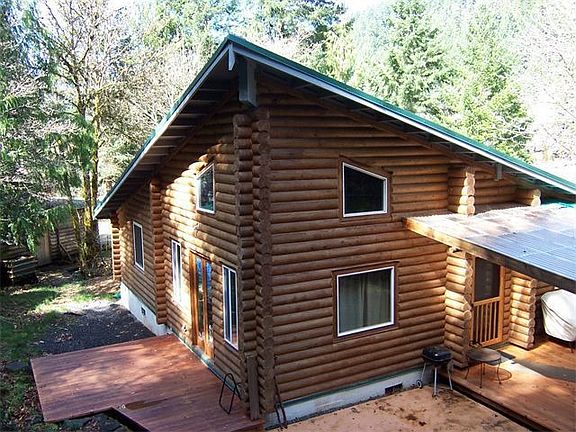 covered and open decks | 46644 Westfir Rd., Westfir, OR 97492, USA