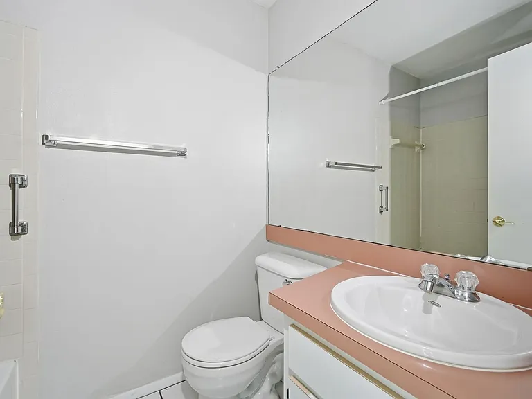 5401 Britwell Ct — Photo 20