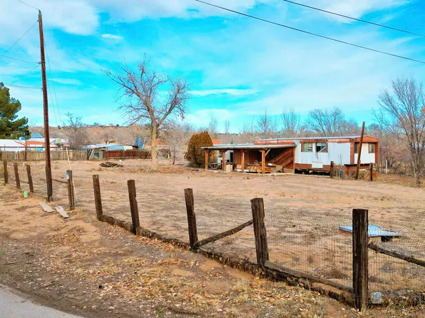 595 Mountain Shadows Rd, Corrales, NM 87048