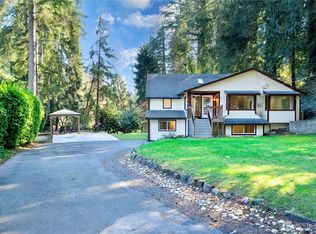 17830 33rd Ave NE, Lake Forest Park, WA