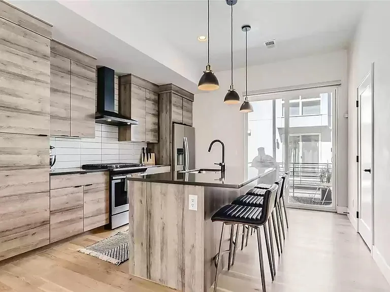3041 W 19th Ave — Photo 22