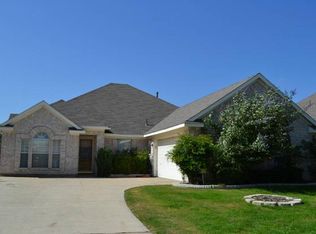 1121 Deer Valley Ln, Arlington, TX 76001