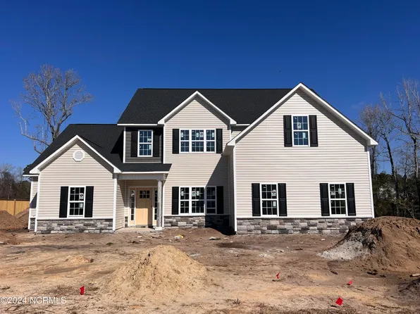 548 White Shoal Way, Sneads Ferry, NC 28460