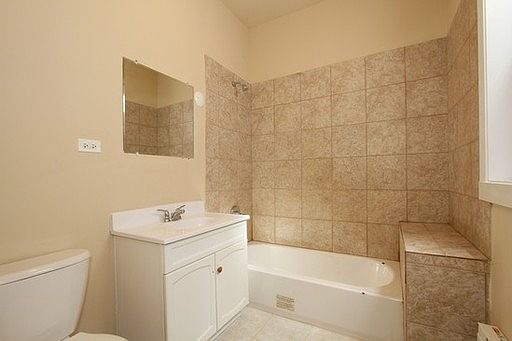 3rd image of 6040 S Eberhart Ave