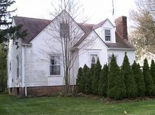 6140 Wilson Mills Rd, Mayfield Village, OH 44143