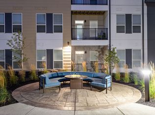 Aria Apartments of Zionsville, Zionsville, IN 46077