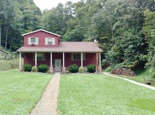 2850 Lower Toms Creek Rd, Barboursville, WV 25504