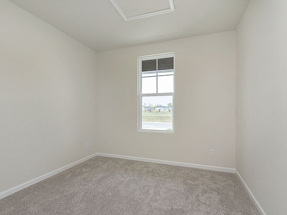 3rd image of 569 Dalton Way