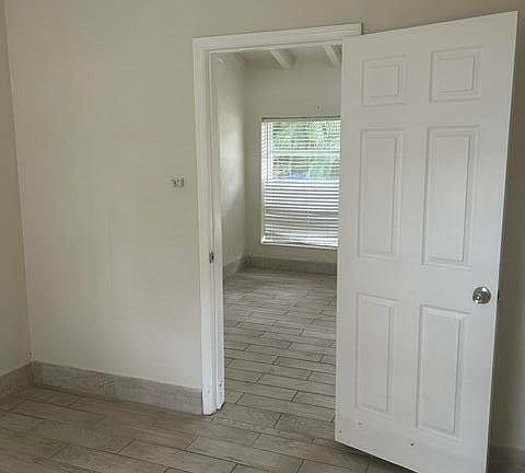 4th image of 1839 SW 23rd Street