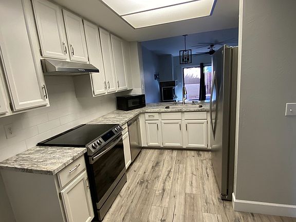 4th image of 500 N Roosevelt Ave Unit 96