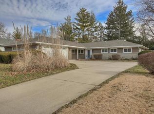 1104 Mayfair Rd, Champaign, IL 61821