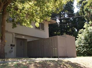 862 Wallen St #A, San Francisco, CA 94129