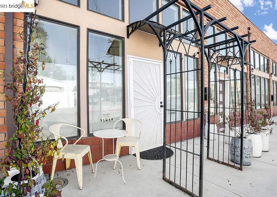 2412 Kingsland Ave Oakland CA 94601 Zillow