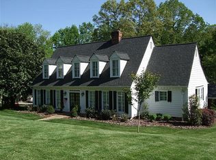 5900 Bellechasse St, Charlotte, NC 28210