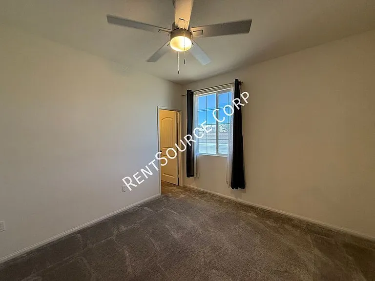 3309 Sonya Ave — Photo 8