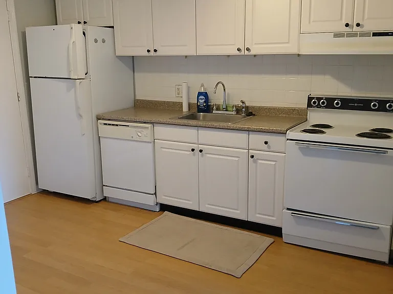 234 Low St #1 — Photo 2