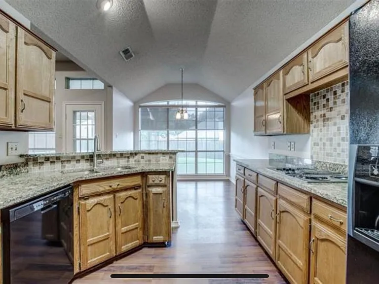 2122 Preakness Ct — Photo 10