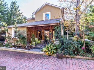 2730 Oak Valley Dr, Vienna, VA 22181