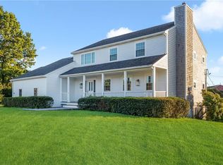 49 Willow Ct, Portsmouth, RI 02871