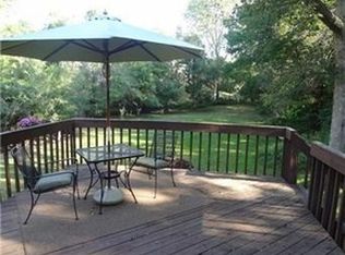 6504 NW Caney Creek Dr, Kansas City, MO 64151