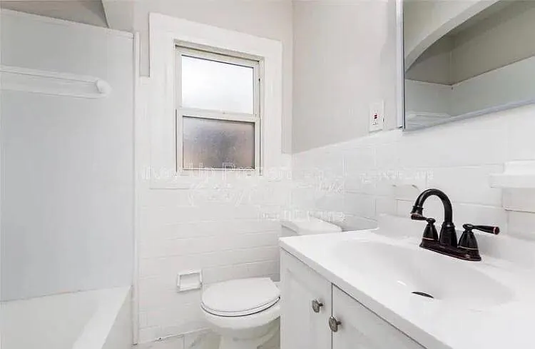 3511 West Pl — Photo 2