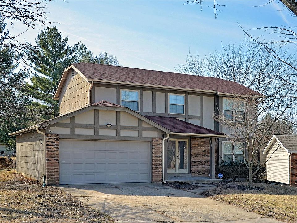 1st image of 12224 Country Wood Ct