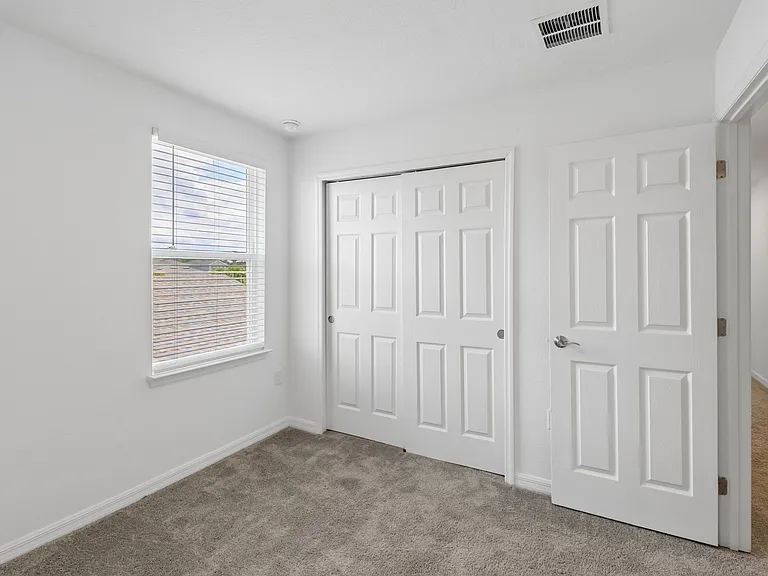 Simmons Trace — Photo 61