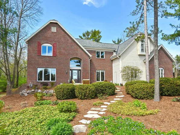 3185 Brehon COURT, Brookfield, WI 53005