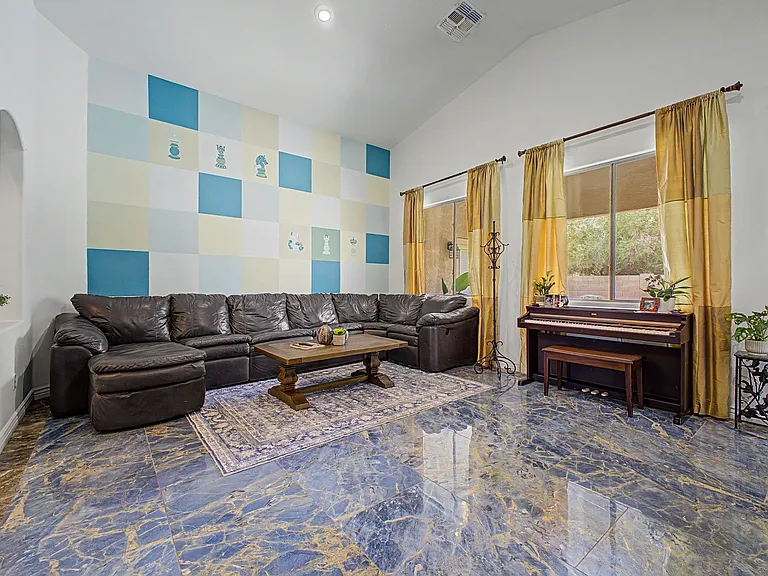 12867 W Segovia Dr — Photo 6
