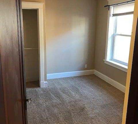 4th image of 6016 Carlsbad Ave