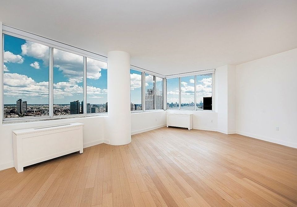 1st image of 420 E 54th St #7