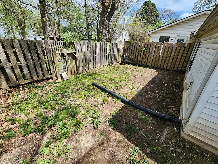1433 N Brown Ave #B — Photo 15