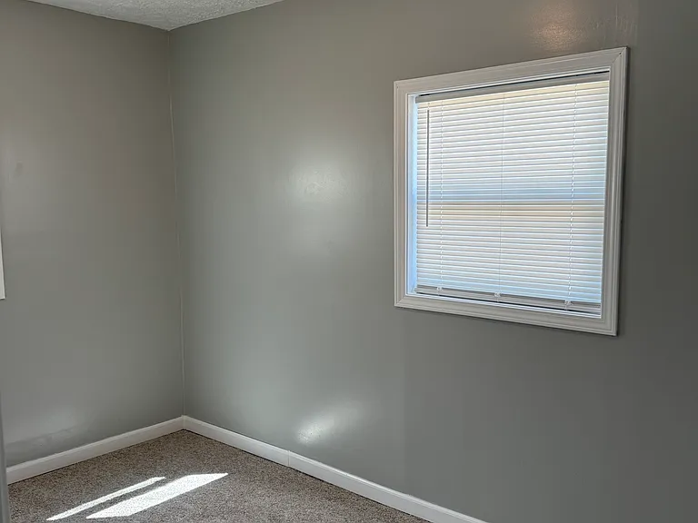 521 S Wayne Ave — Photo 8