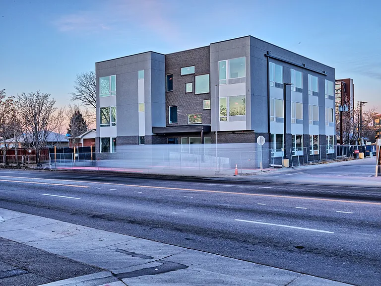 Sloan's Place Apartments — Photo 17