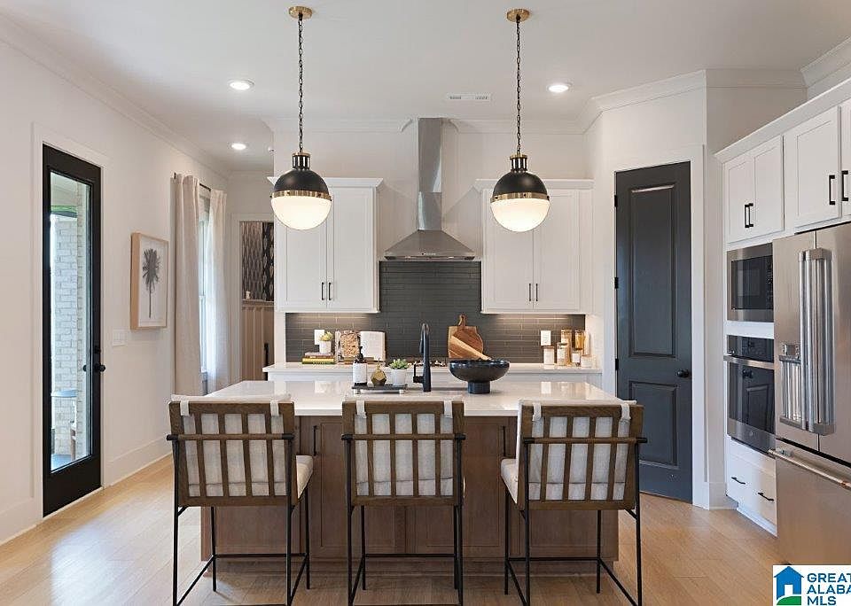 1st image of 1645 Timberview Rd