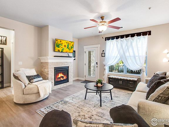 2nd image of 4682 Hahns Peak Dr #103