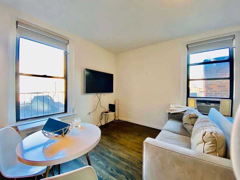 1st image of 234 W 13th St #4D