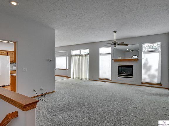 5th image of 8833 S 97th St