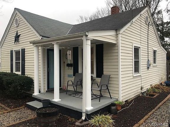 2nd image of 513 Roslyn Ave