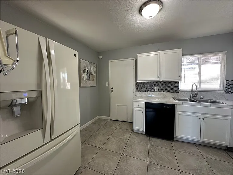 101 Beech St — Photo 5
