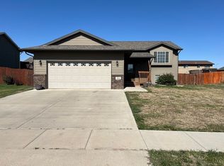 466 Sovereignty Ln, Box Elder, SD 57719