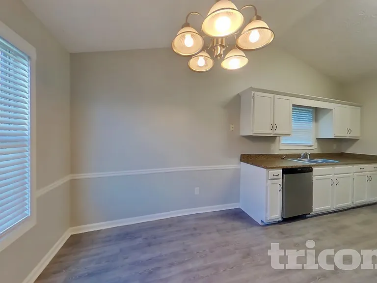 105 Daileys Plantation Dr — Photo 5
